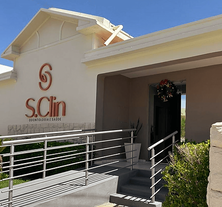 S-Clin---Fachada-Clinica-Site.png