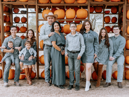 CON MI GENTE: The Pumpkin Patch