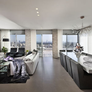 Penthouse In Tel Aviv II