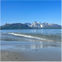 Strand og fjell