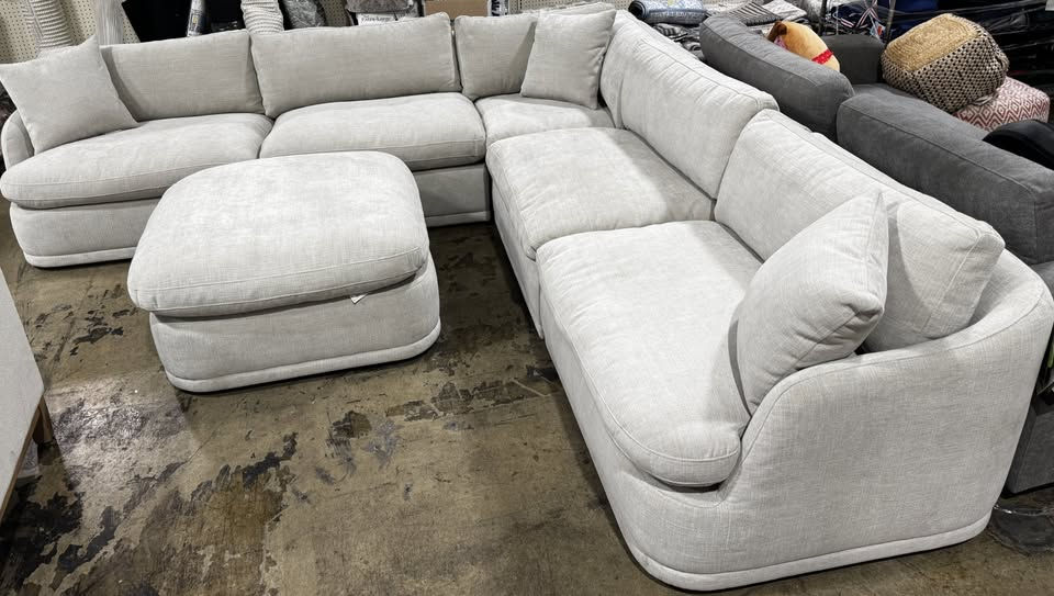 Thumbnail: Hartley 6-piece Fabric Modular Sectional