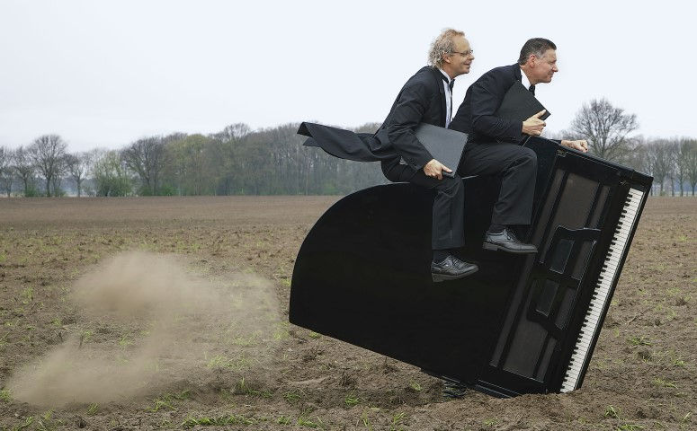 Stenzel & Kivits