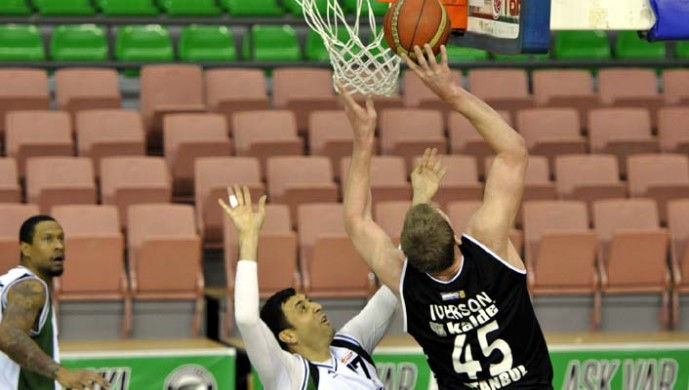 D. Doğuş: 70 Beşiktaş İF: 78