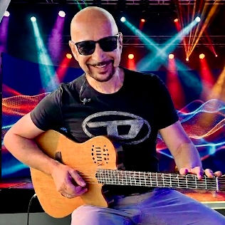 Achilles Pitsios performing live