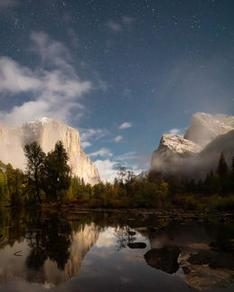 Mountains reflected in lake, starry sky above, Yosemite National Park, Devin Shaw Photography.