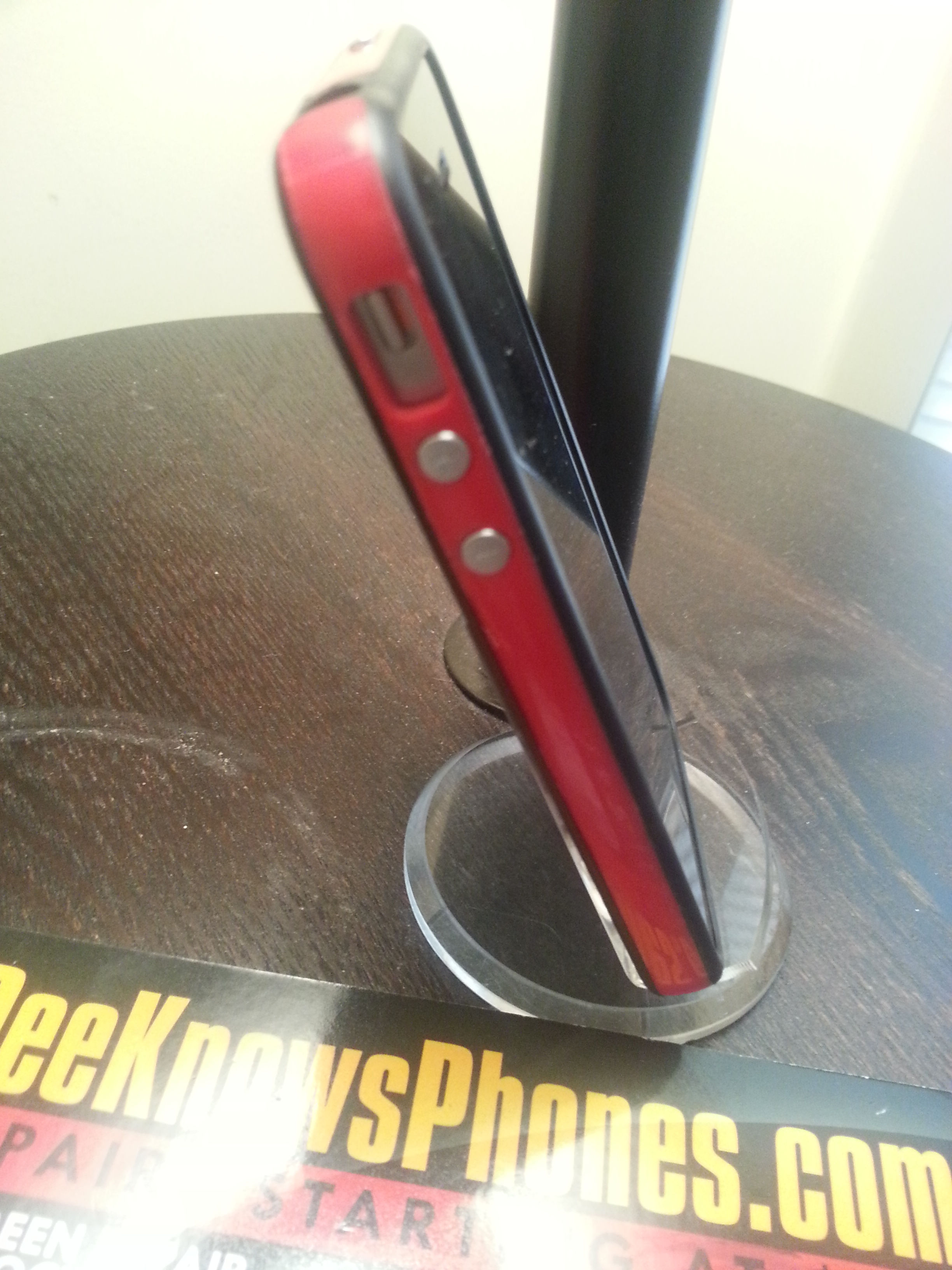 Iphone 4 & 4s Bumber Guard (red & blk)