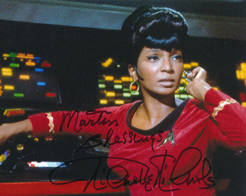 2017---Nichelle-Nichols-2.jpg