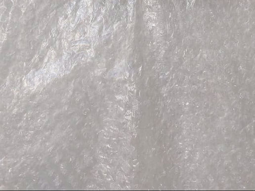 Plastik Hintergrund_edited.jpg