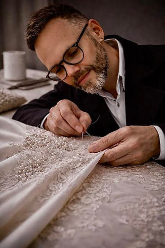 Jose Manuel Alonso Novias Alta Costura Cantabria.jpg