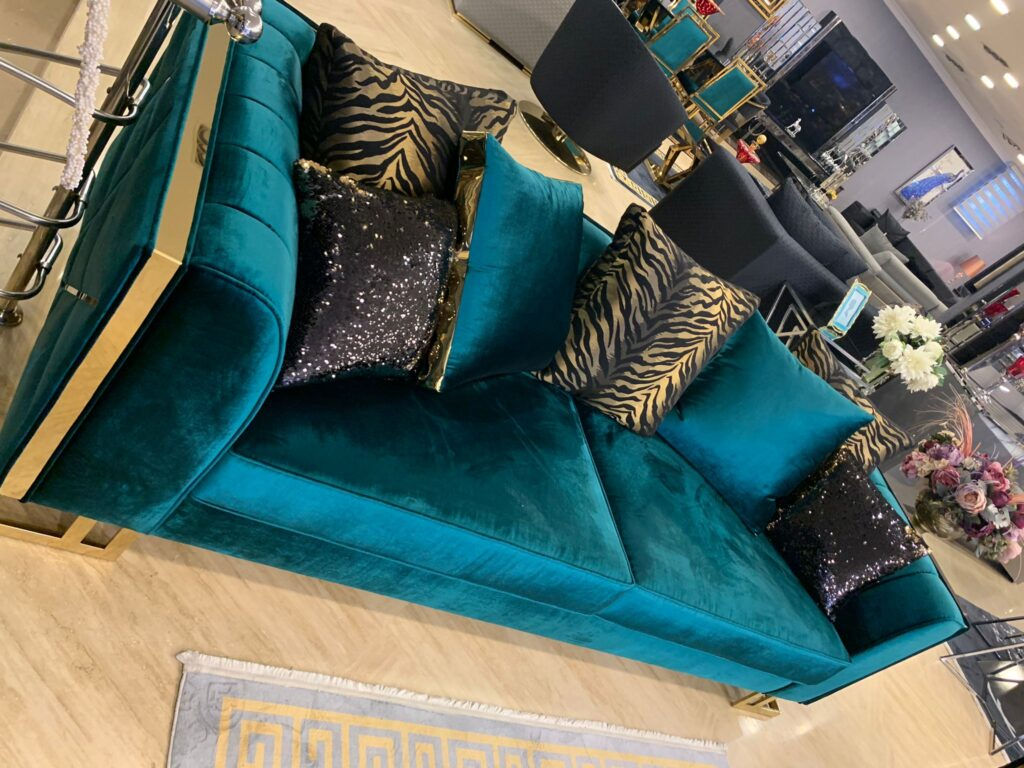Divano Luxury