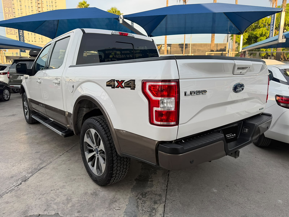 Miniatura: FORD LOBO LARIAT 2019