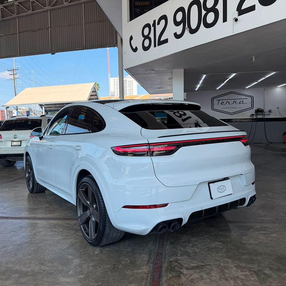 Miniatura: PORSCHE CAYENNE COUPE 2020