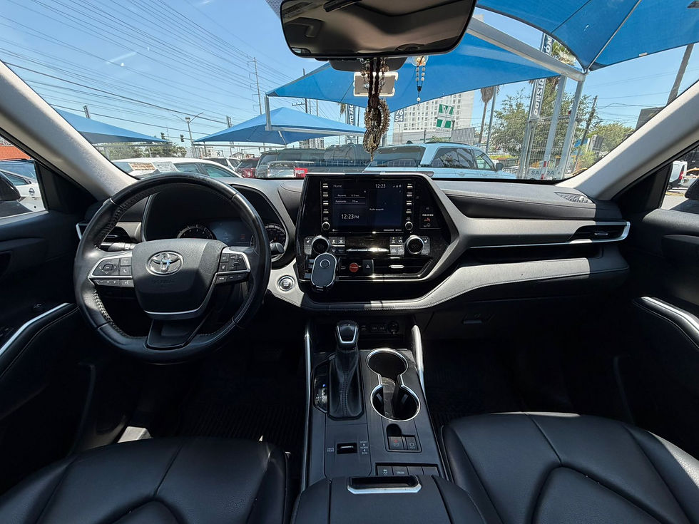 Miniatura: TOYOTA HIGHLANDER XLE 2022