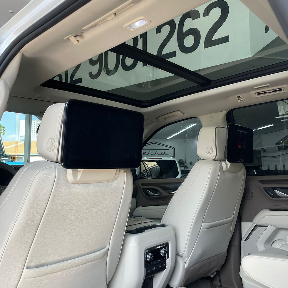 Miniatura: GMC YUKON DENALI 2023