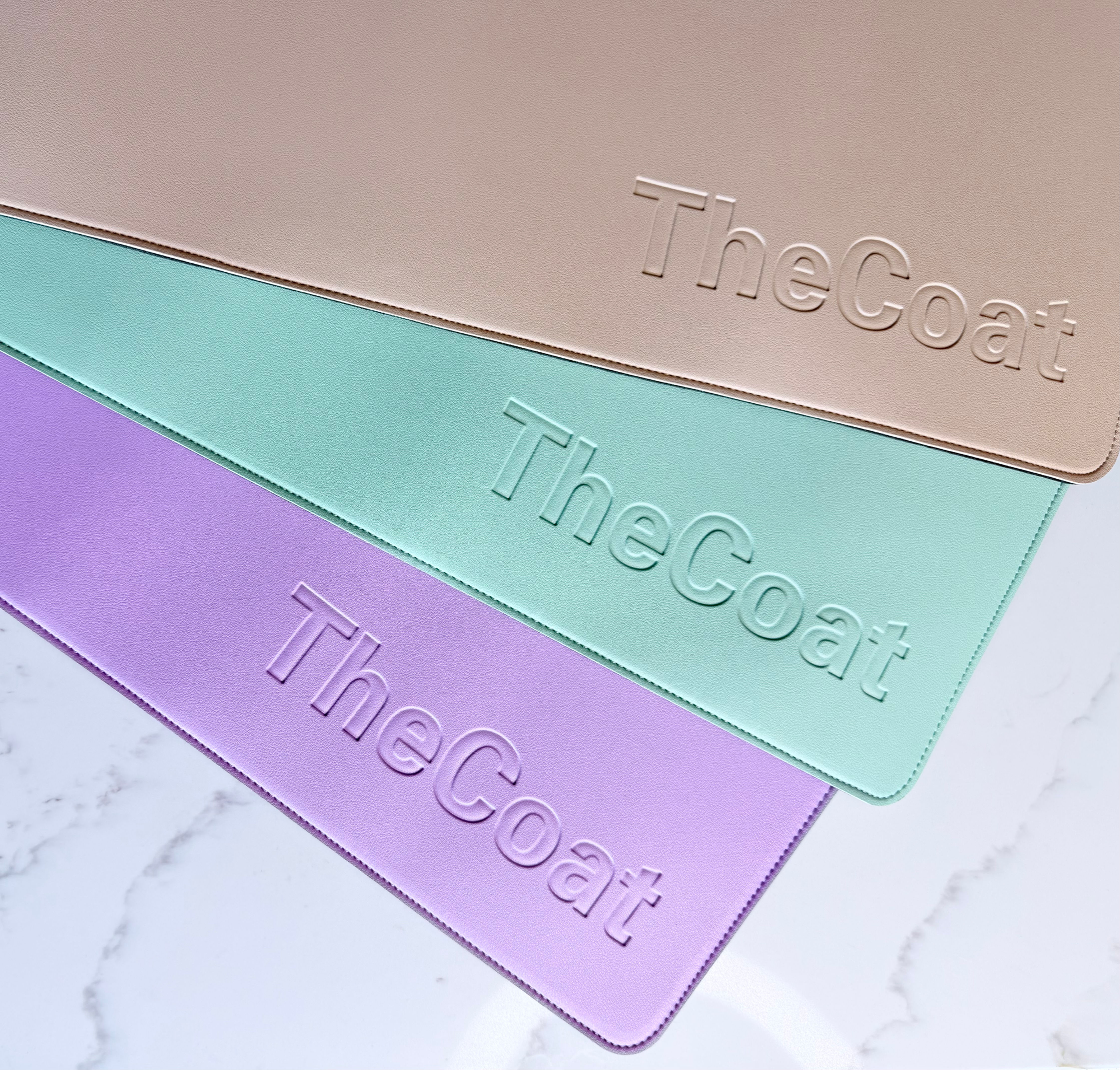 ‘The Coat’ Aura Professional Grooming Mat