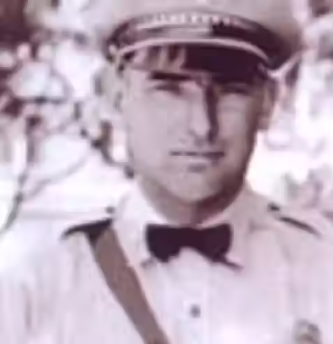 officer new.avif