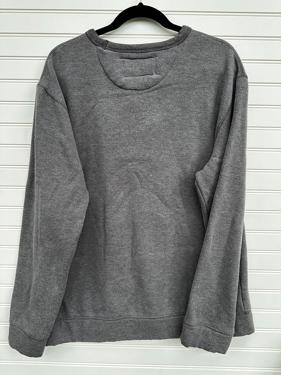 Thumbnail: (L) sweatshirt