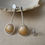 Miniaturbild: SWINGING SHELL EARINGS