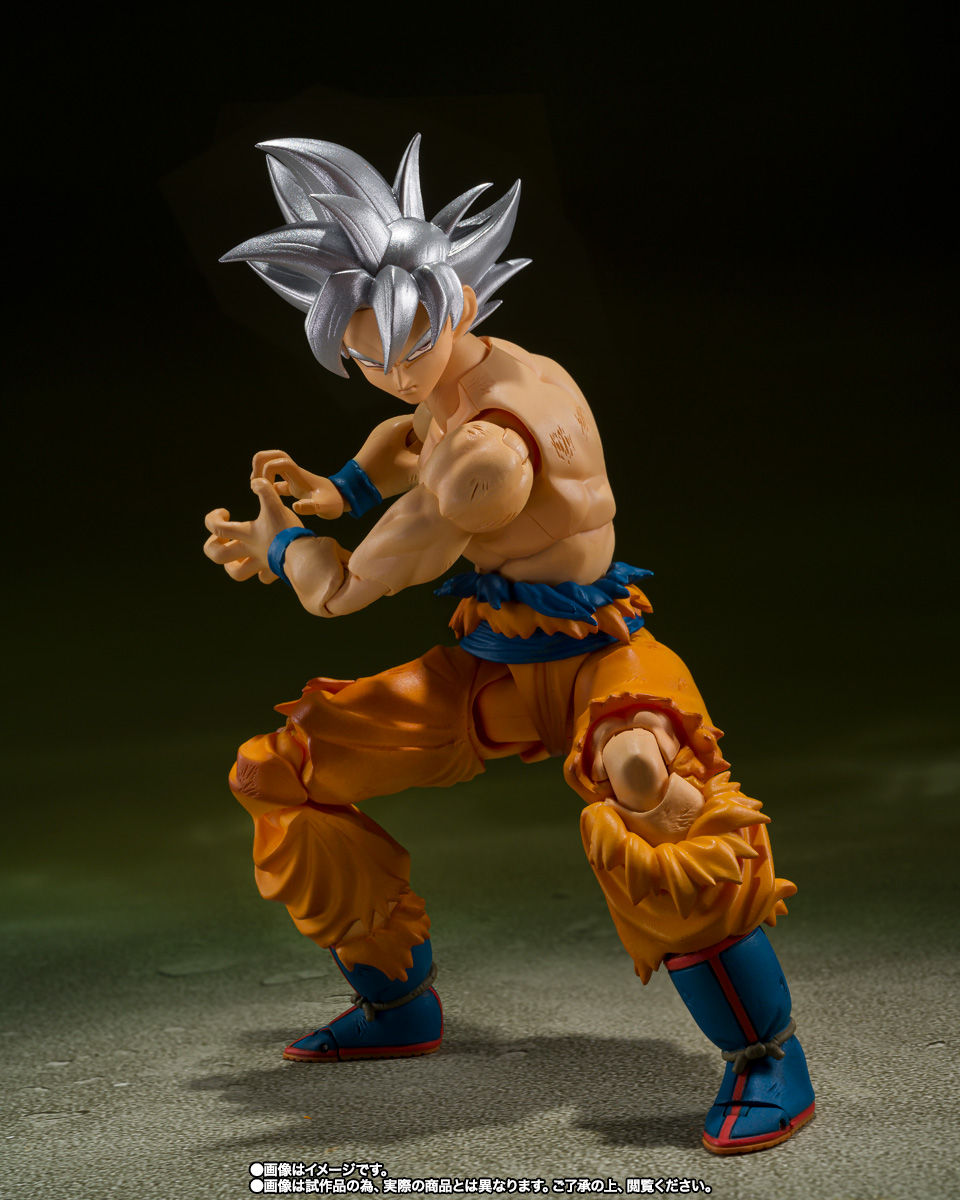 Miniatura: Goku Ultra Instinto Edición Toyotaro - SH Figuarts