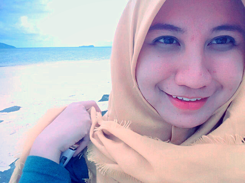 Writer: Sesya Adhelina Hubu