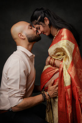 romantic maternity couple portrait expecting parents Bristol maternity photography