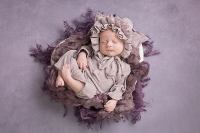 birmingham newborn photographer, newborn photography in birmingham, newborn photoshoot in birmingham