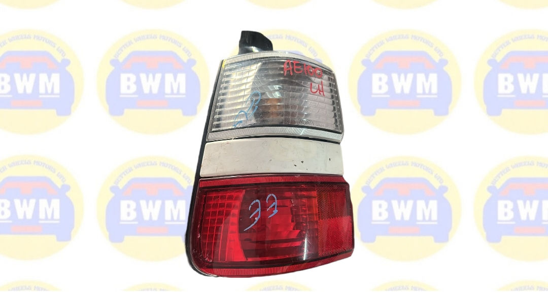 TOYOTA G-TOURING AE100 - TAIL LAMP LEFT HAND - RED AND WHITE