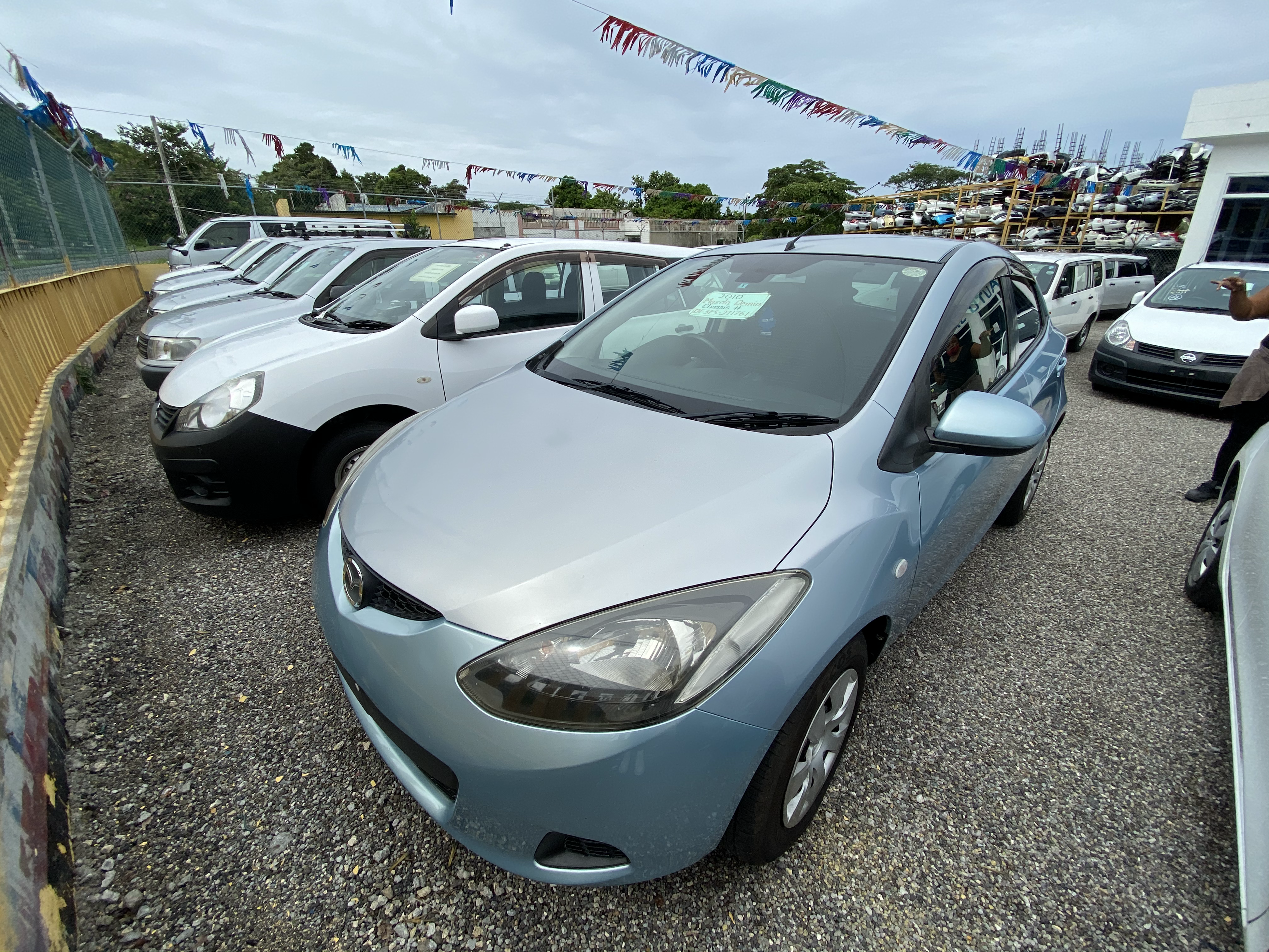 2010 MAZDA DEMIO