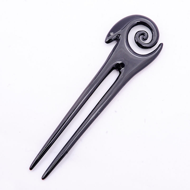 Miniature : Épingle à cheveux artisanale en corne – Bélier noir HA0291B