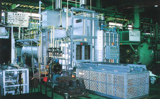 日本ヒーティング株式会社のN2ベースガス軟窒化炉