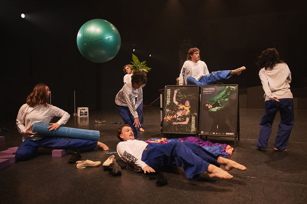 Dancenorth ensemble - Image by Tszar