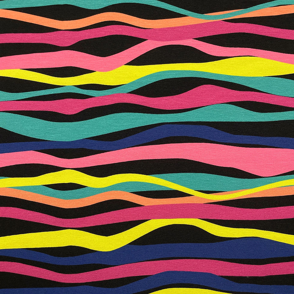 Jersey mit bunten welligen Streifen, Ansicht von oben