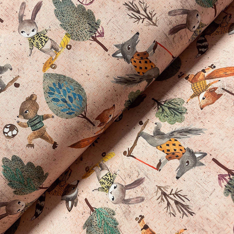 Summersweat sporty forest animals, auf dem Stoffballen