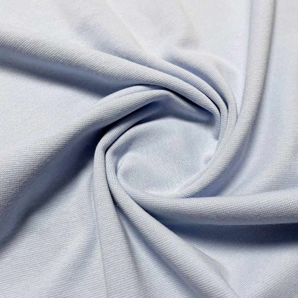 Bündchen in Pastell-Alpinblau