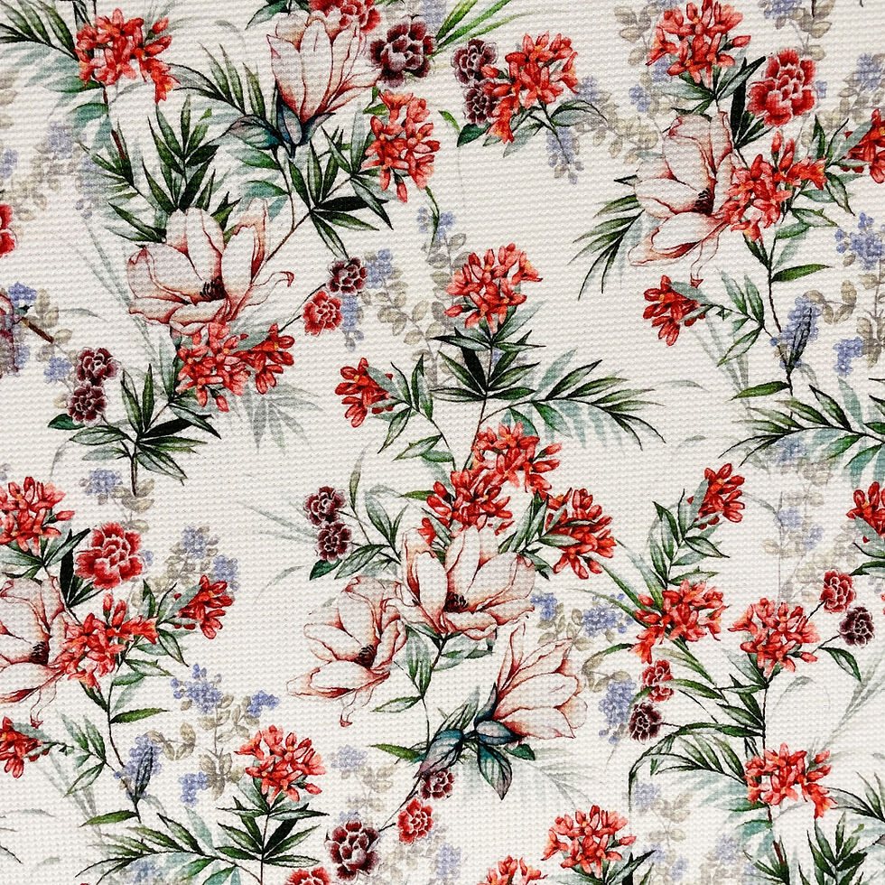 Waffel-Jersey mit roten Blumen, Ansicht von oben