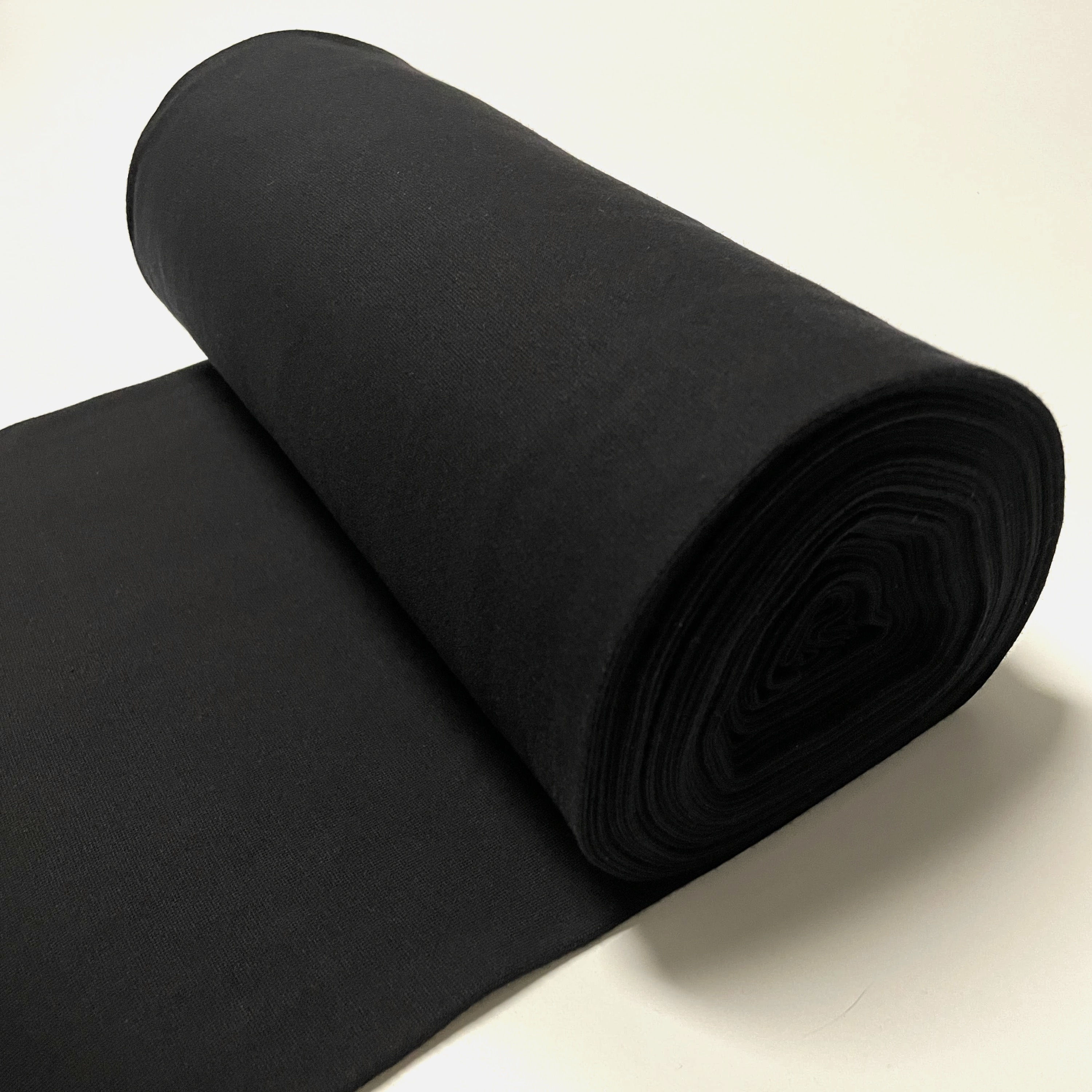 Bio-Bündchen ins schwarz