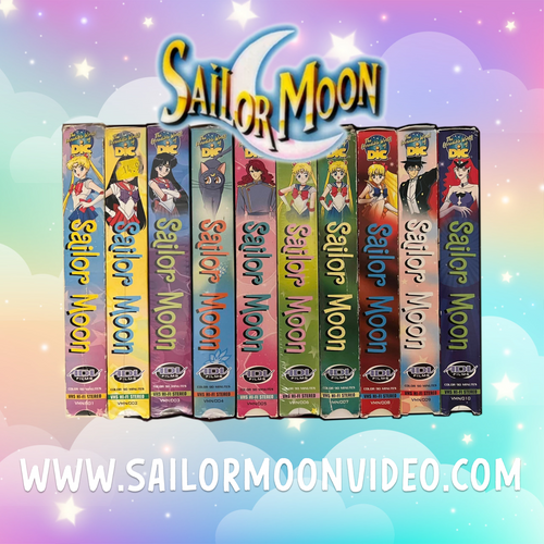 MEET　SAILORMOON　1 Amazon.com: Sailor Moon (Naoko Takeuchi Collection) Manga