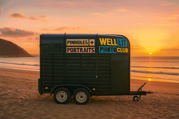 horsebox-small.gif