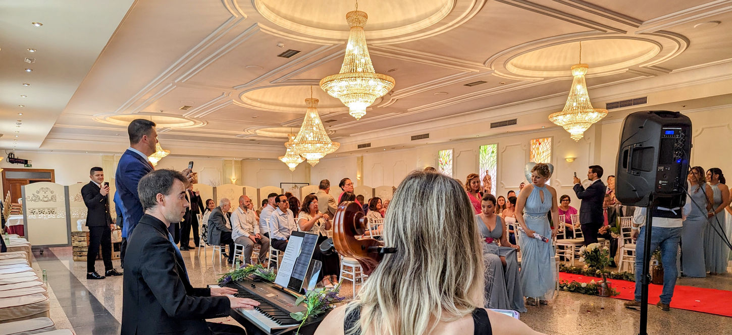 Música en vivo para boda civil
