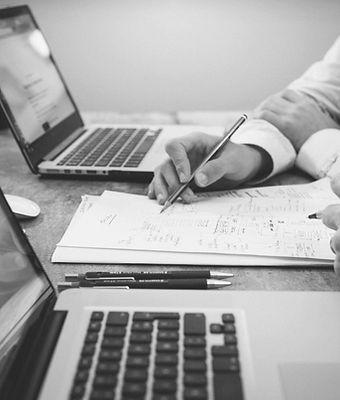 Brainstorming over paper_edited.jpg