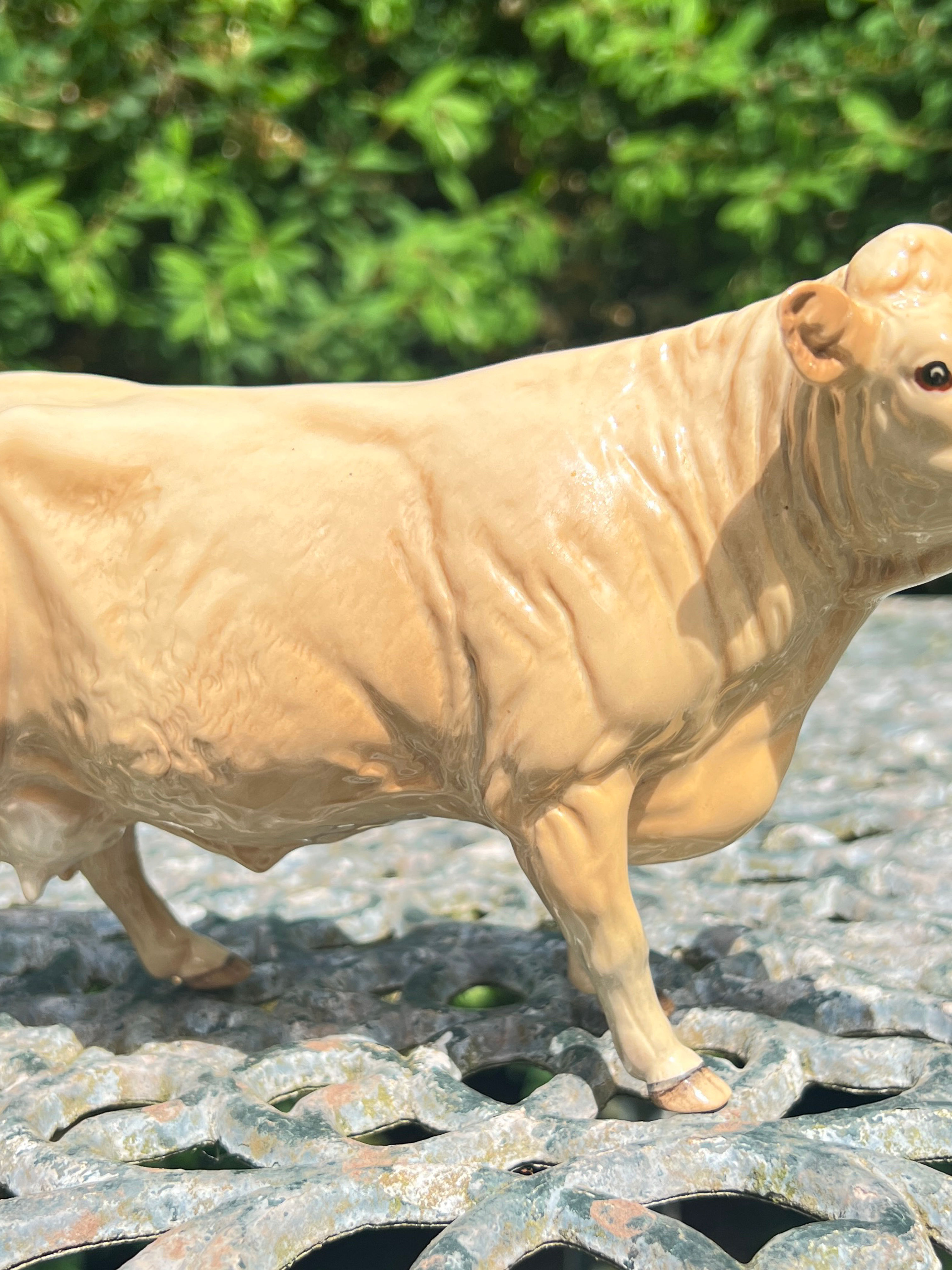 Beswick Charolais Cow Model 3075A 1988-1997 A/f