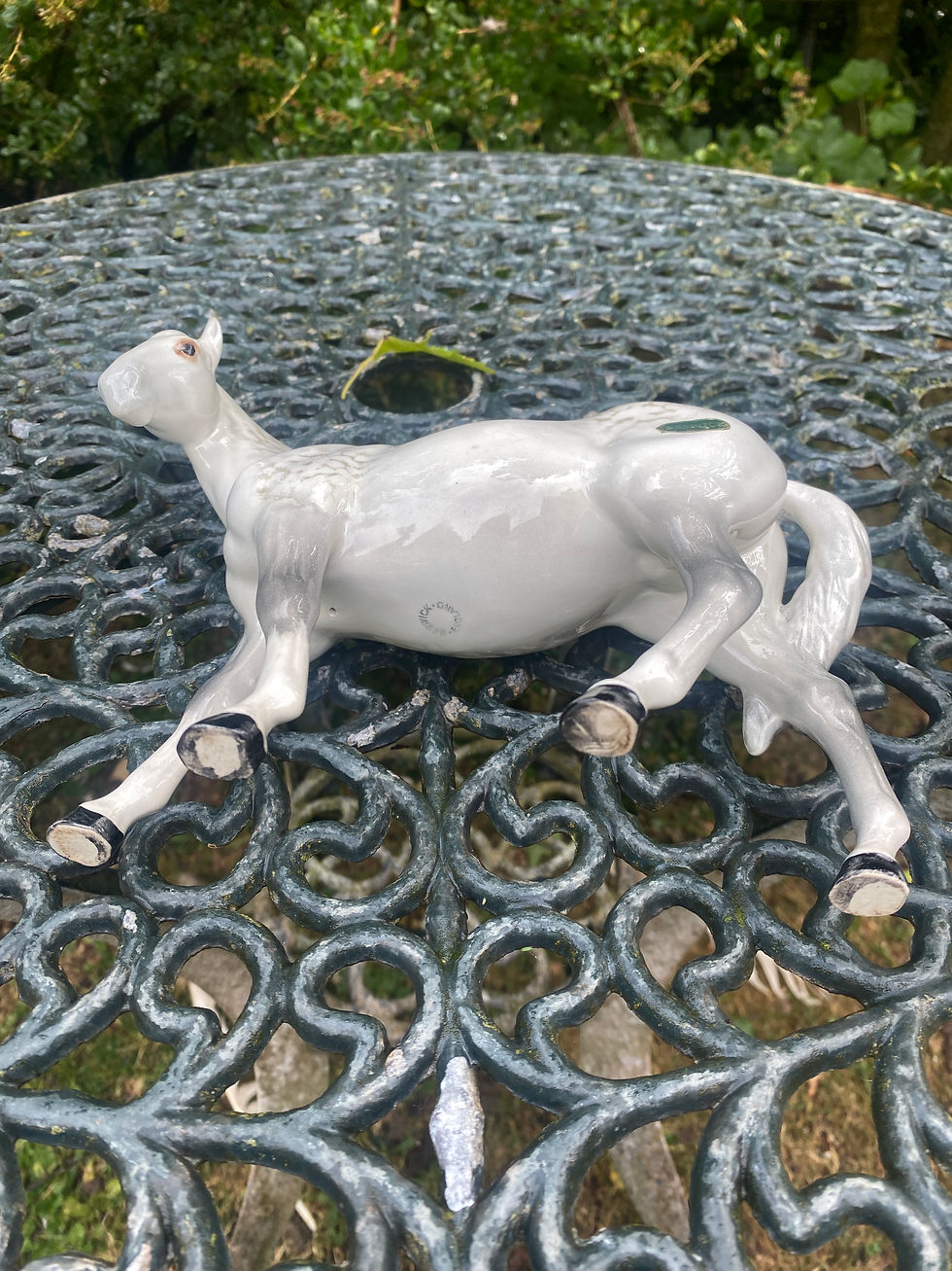 Thumbnail: Beswick Mare (Facing Left)Model nos 976 1962-1989 Arthur Gredington