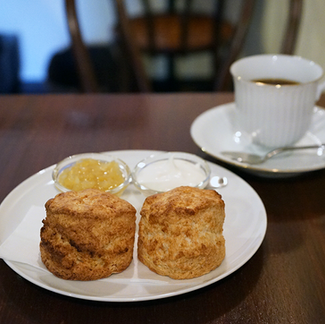 珈琲とお菓子 つぐみ｜札幌