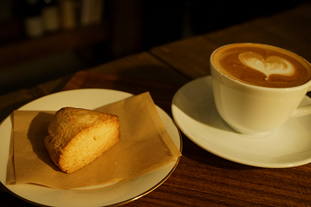 代々木八幡 ケーキとパン ホルン スコーン