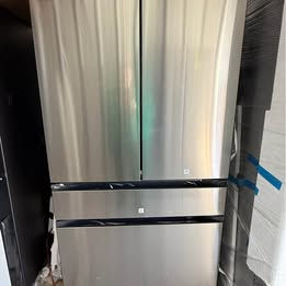 New Samsung Bespoke 29 CuFt Standard Depth 4 door French Smart Refrigerator