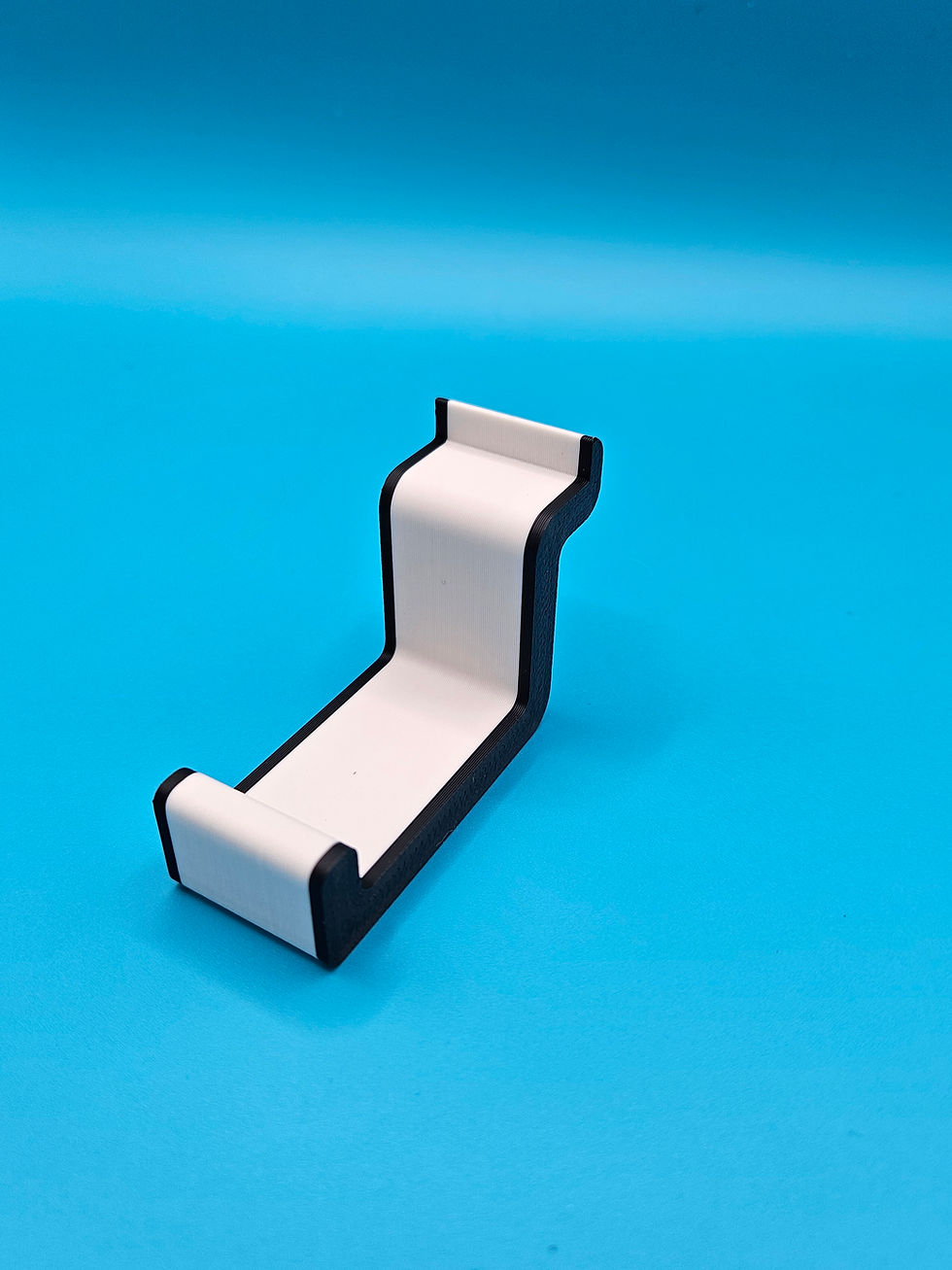 Heavy Duty Clasp Mount Headphone Hanger 2-Tone (2-Pack)