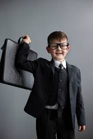 A jövő vezetői személyiségeinek fejlesztése a bölcsődében: vezetői készségek megalapozása 1–3 éves korban