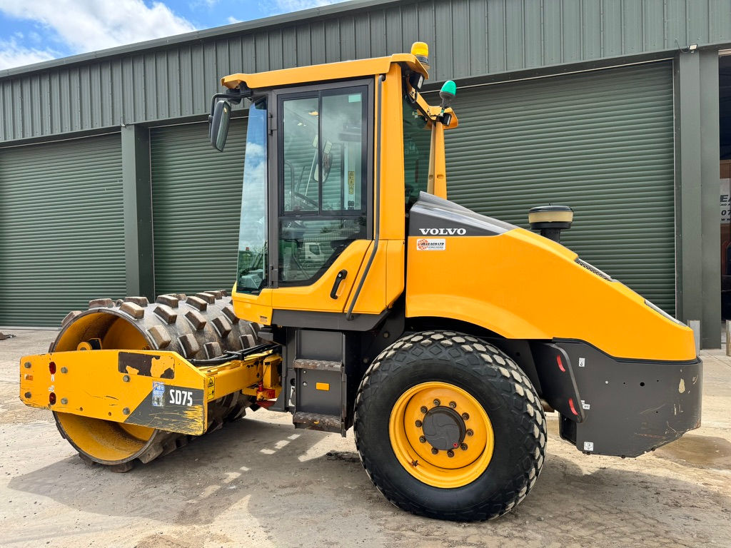 VOLVO SD75