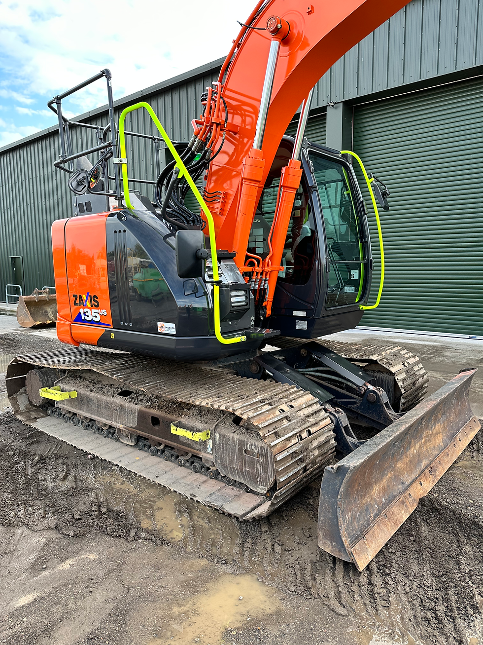 Thumbnail: HITACHI ZX135USBL-6 (EPA Compliant)