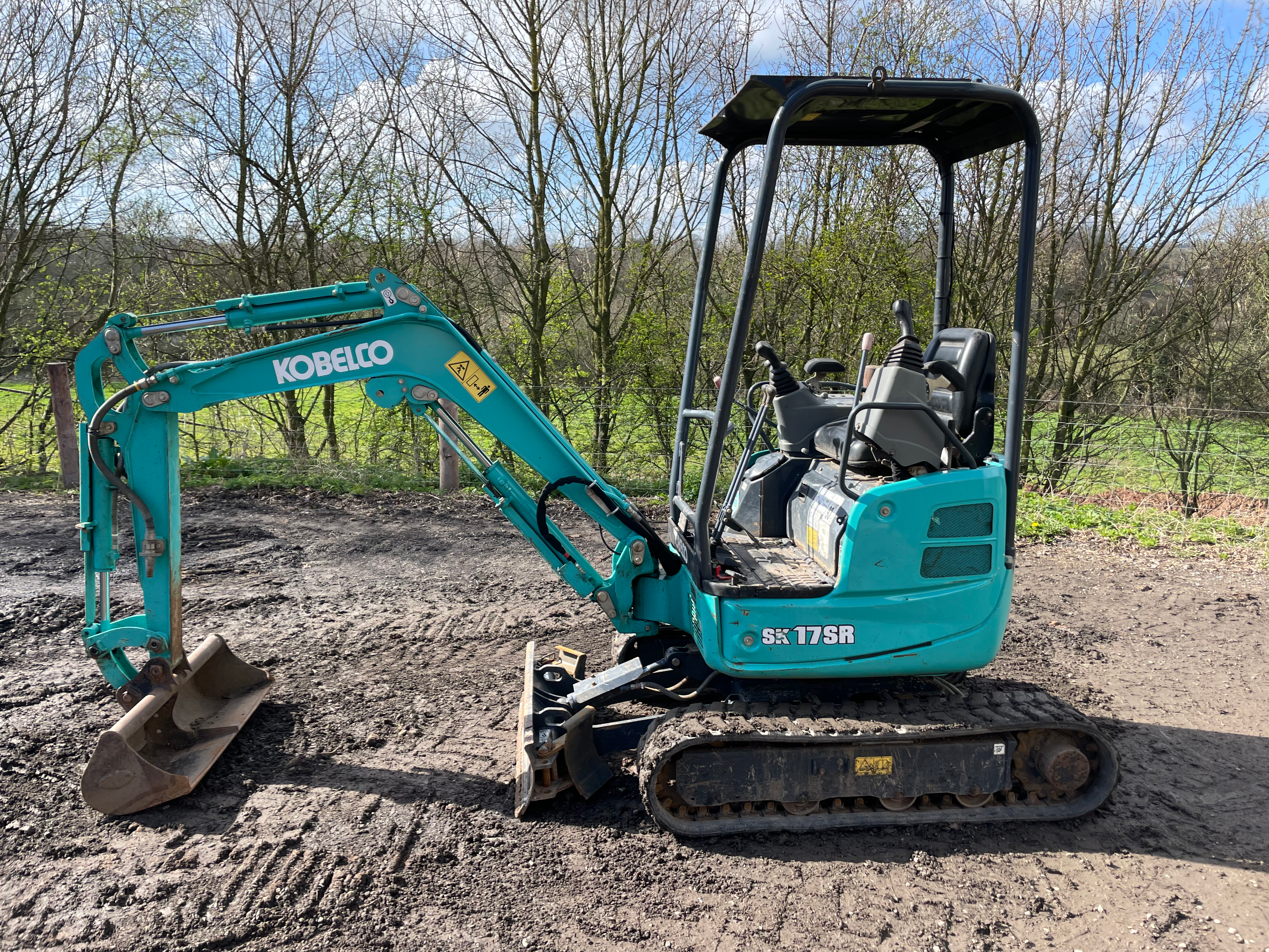 KOBELCO SK17SR-5